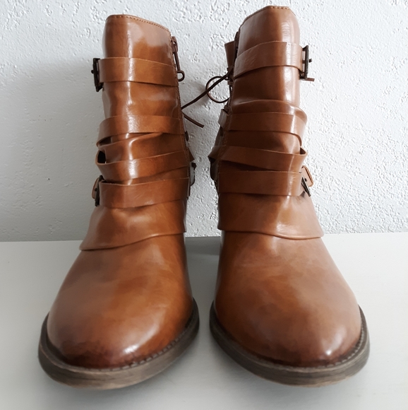 Adorable womens heeled booties, size 11 - Picture 6 of 15